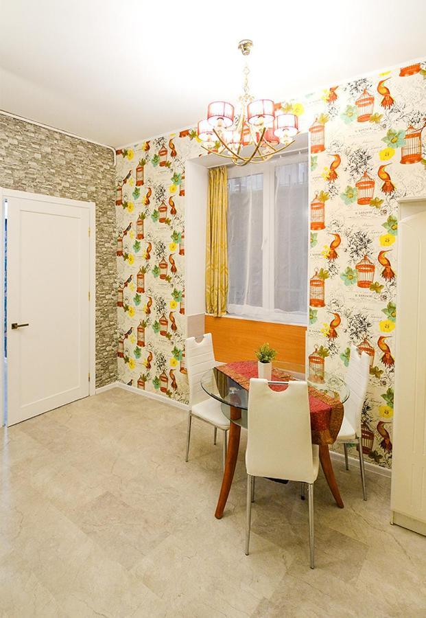 Apartments Leopolli Near Opera House Lviv Exterior photo